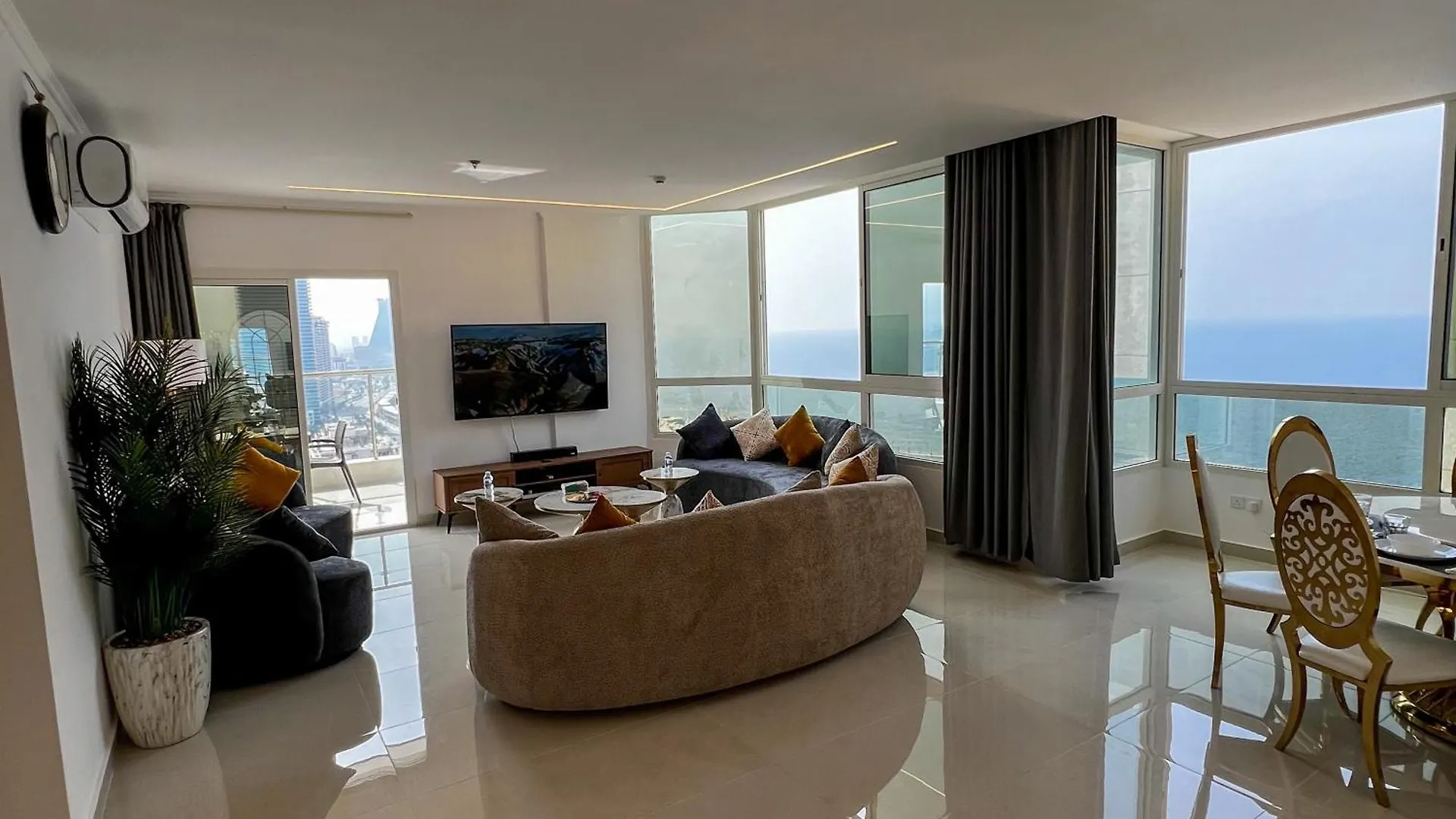 Apartment Sky-High Villa فيلا عنان السماء Jeddah Saudi Arabia
